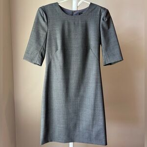 Theory Short Sleeve Dress 96% Wool Grey Size 0